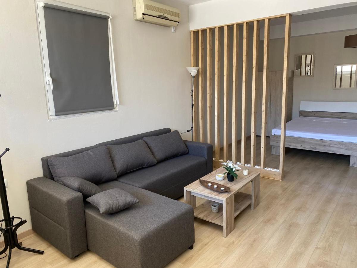 Lmj Apartments Artemida  Exterior photo